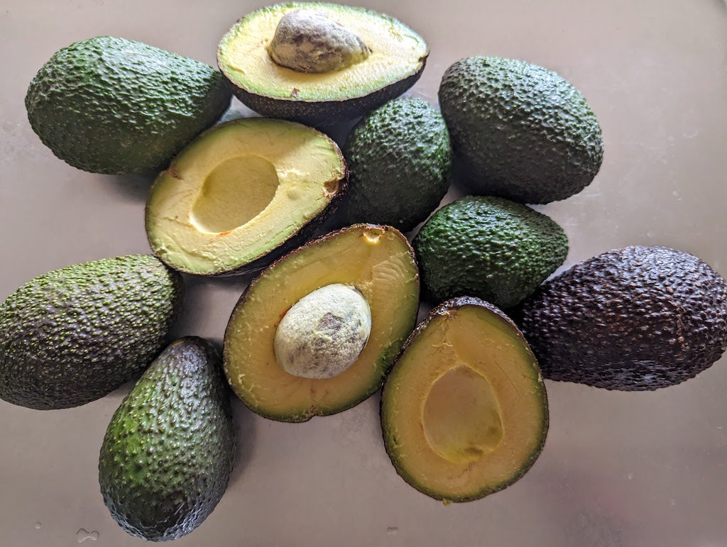 Organic California Grown Avocados - 6lb Medley Box